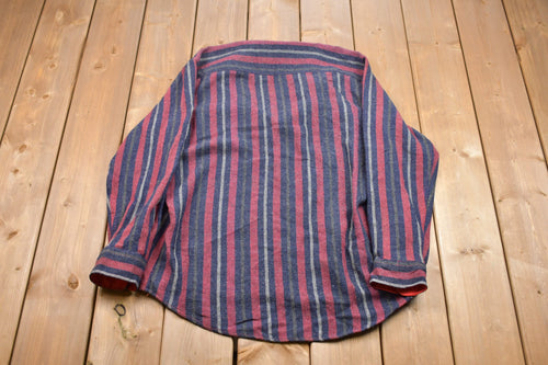 Vintage 1990s Fieldmaster Lined Button Up Shirt / 1990s Button Up / Vintage Flannel / Casual Wear / Workwear / Pattern Button Up