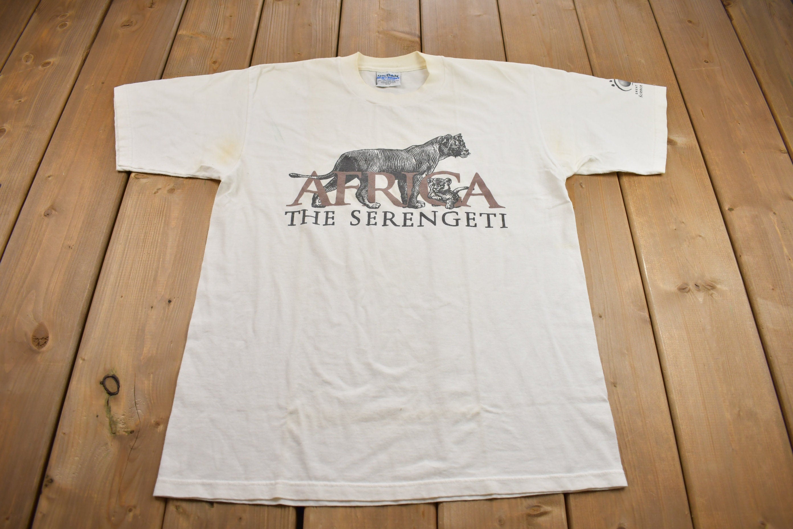 Vintage 1990s Africa "The Serengeti" Graphic T Shirt
