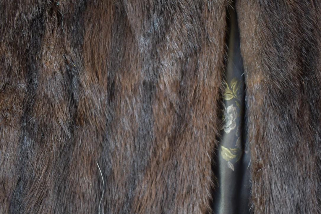 Vintage 1950s Mid Length Brown Mink Fur Coat Made In USA