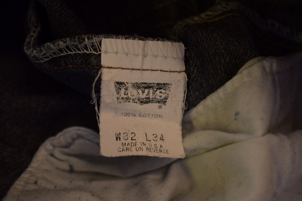 Vintage 1990s Levi's 550 Red Tab Denim Jeans Size 30 x 32