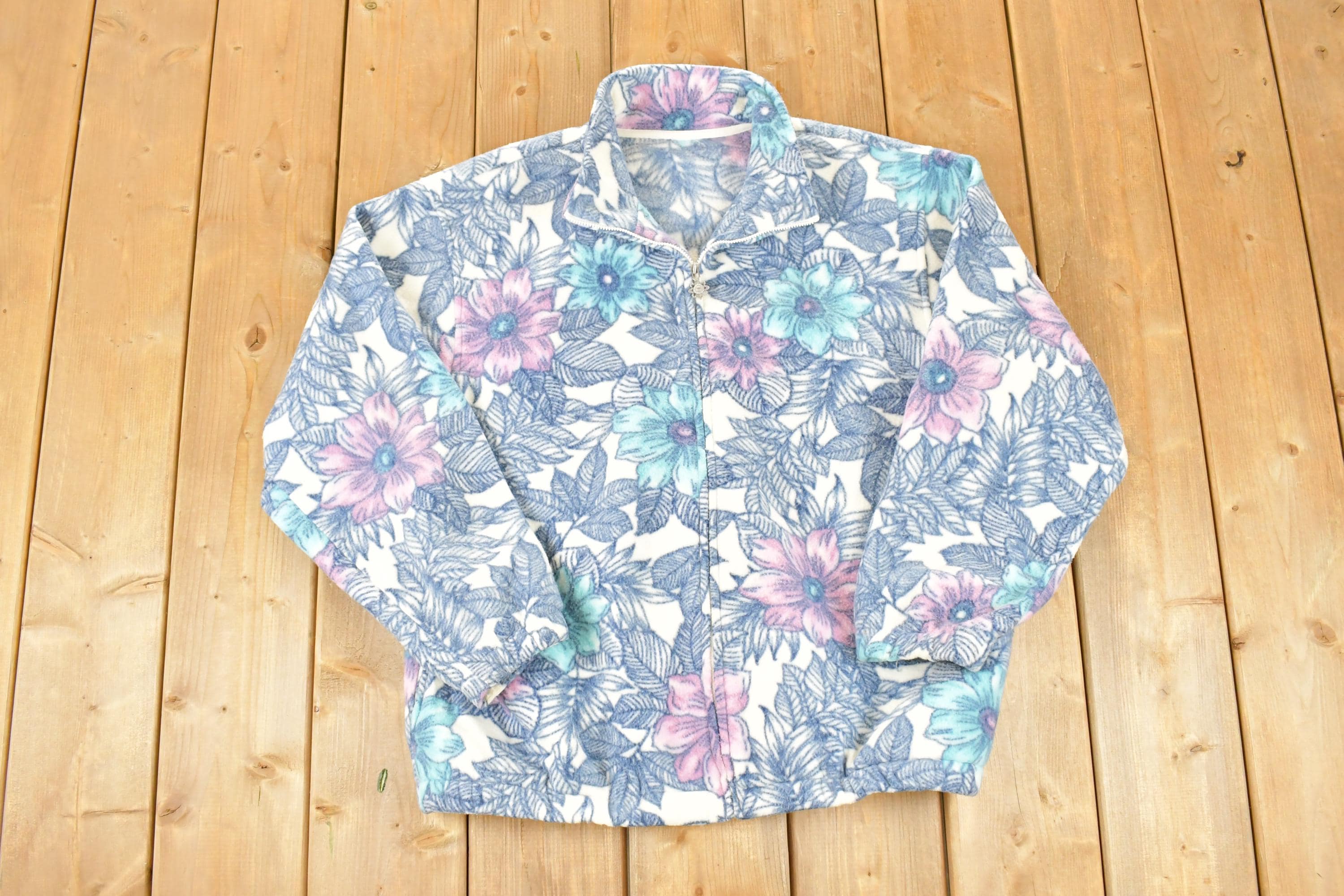 Vintage 1990s Fleece Floral AOP Outdoorsman Sweater Women's L