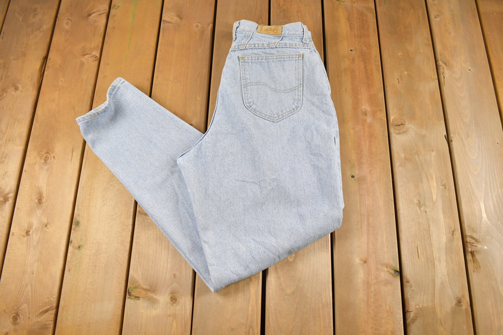 Vintage 1980s Lee Denim Light Wash Women's Jeans Size 33 x 31
