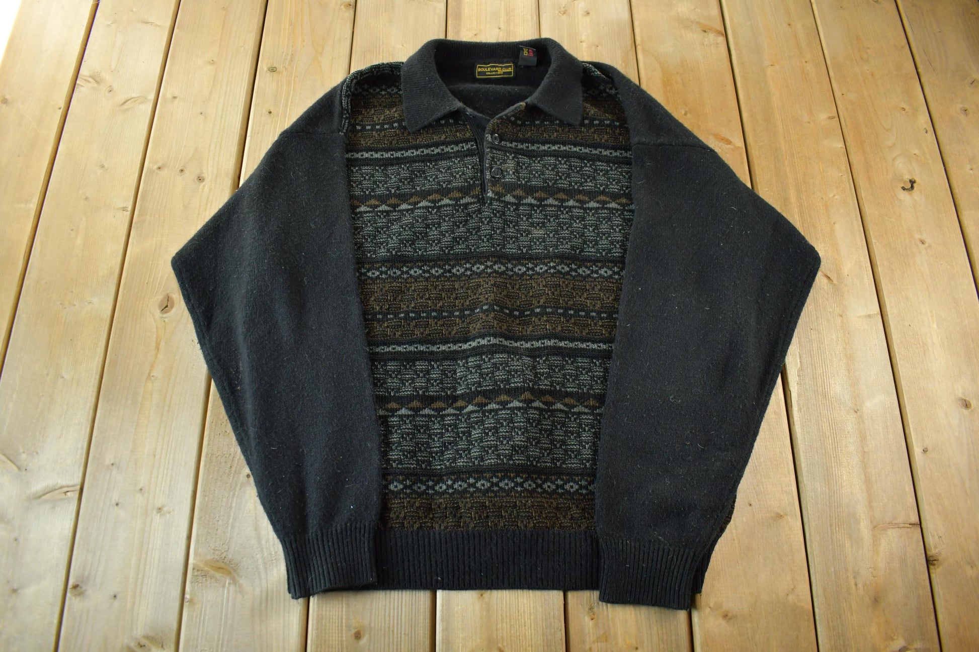 Vintage 1990s Boulevard Club Knit Abstract Pattern Collared Sweater