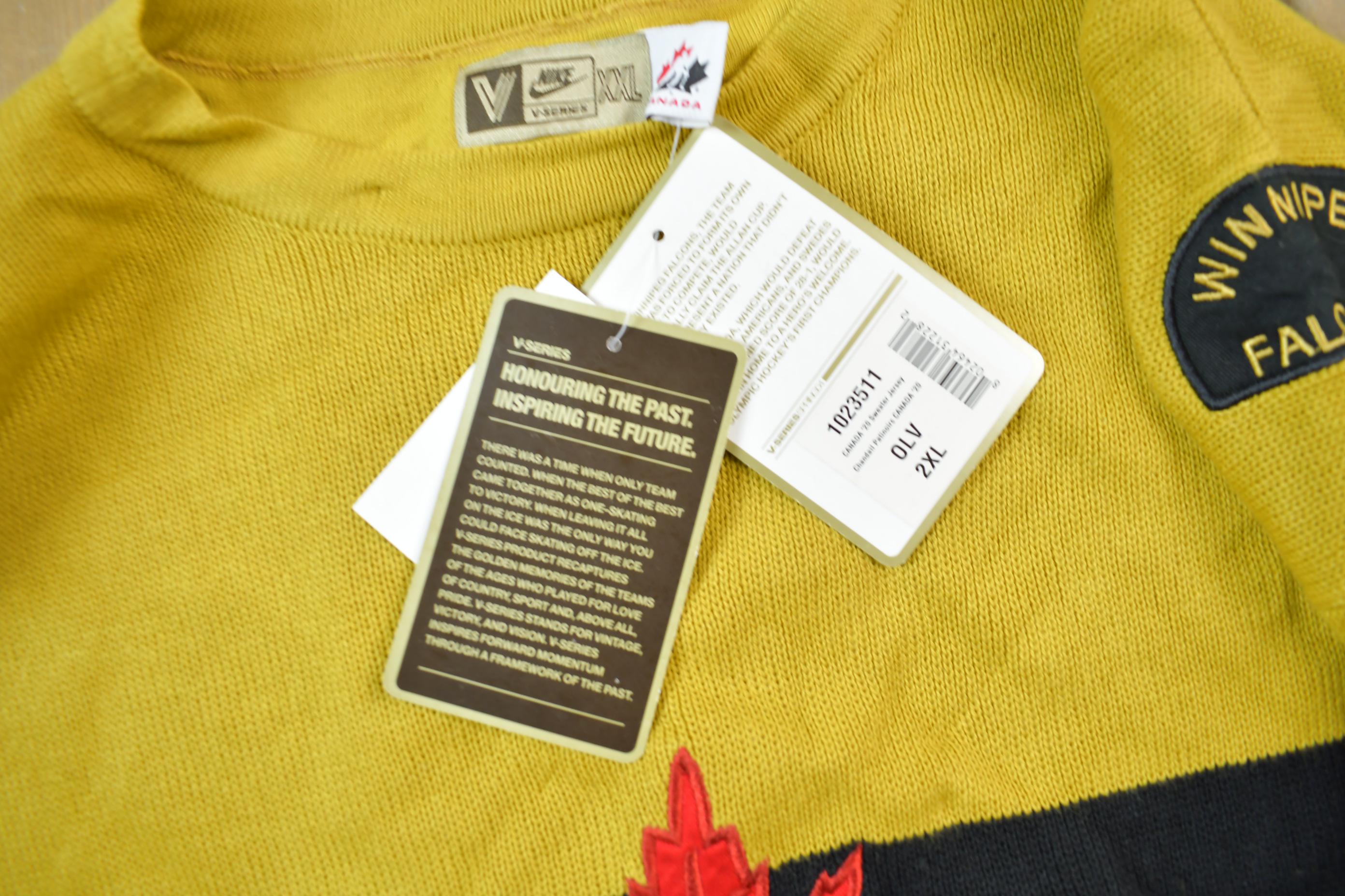 Vintage Y2K Deadstock Nike Winnipeg Falcons Canada Knit Crewneck Sweater