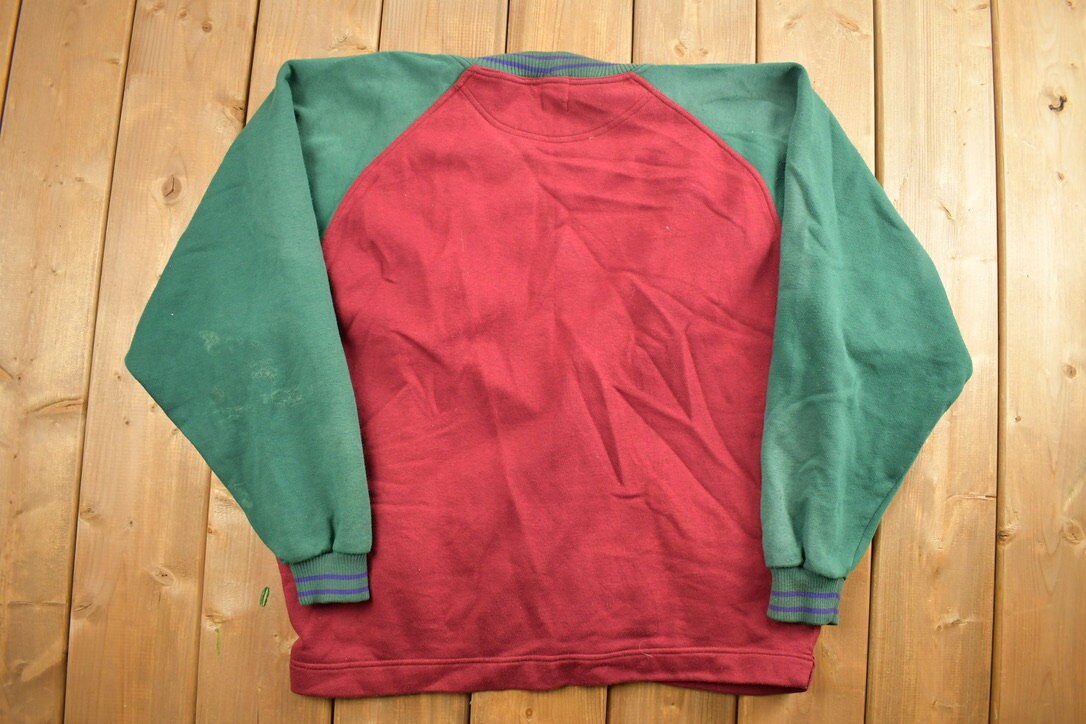 Vintage 1990s World Classic Distinctive Styling Cardigan Sweater