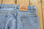 Vintage 1990s Levi's 505 Regular Straight Fit Orange Tab Denim Jeans Men's 33 x 32