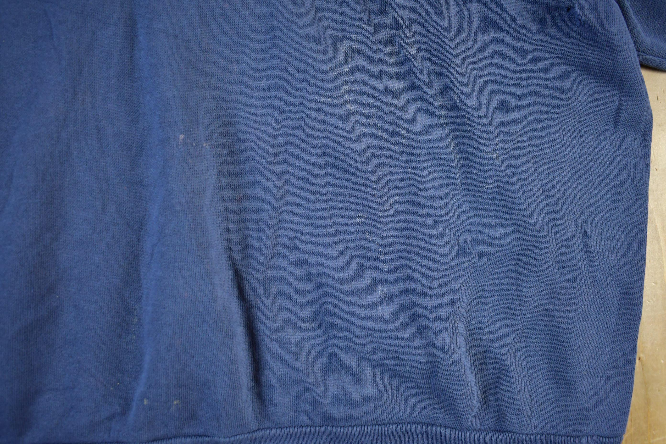 Vintage 1980s University Of Wisconsin UW EAU Claire Distressed Crewneck Men's Medium