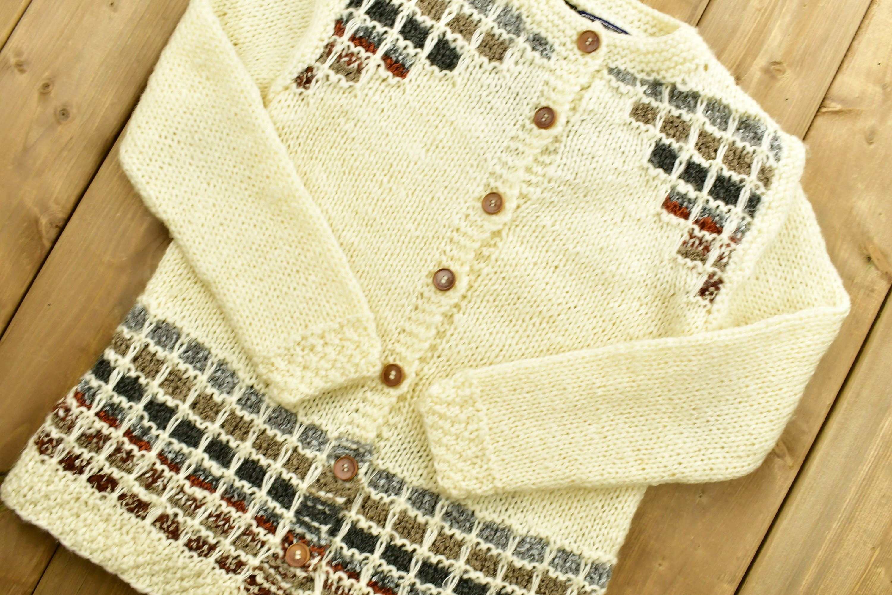 Vintage 1960s Knitted Sweater