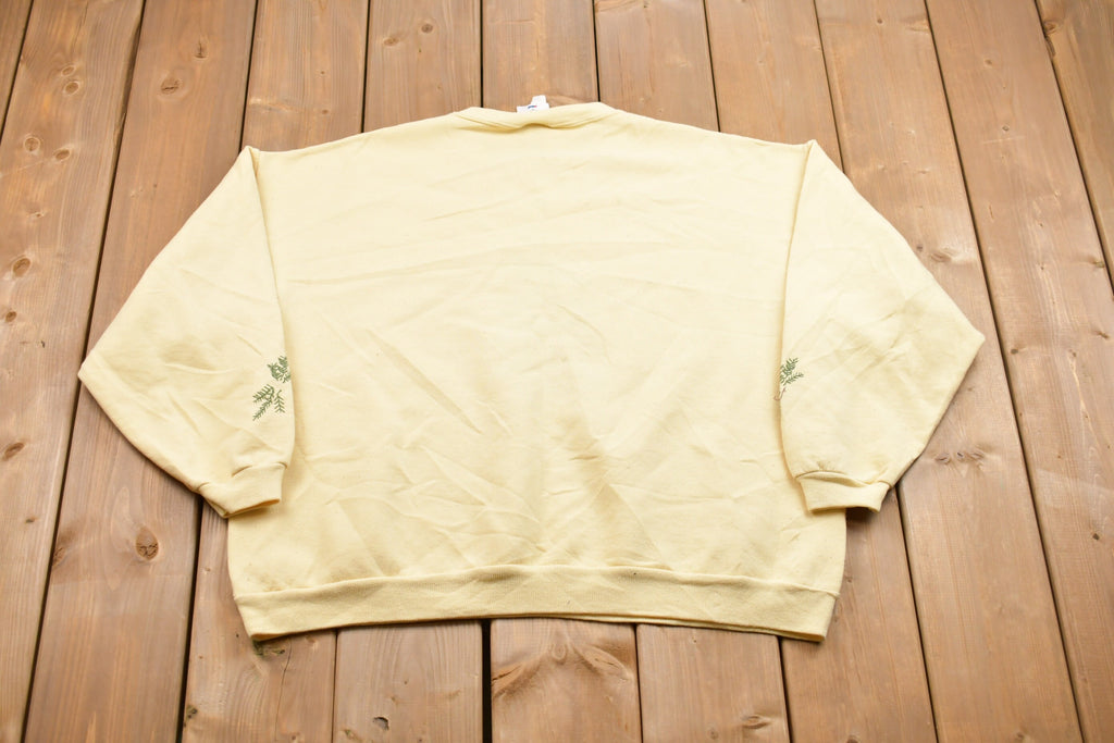 Vintage 1990s Christmas Tree Festive Crewneck Sweatshirt
