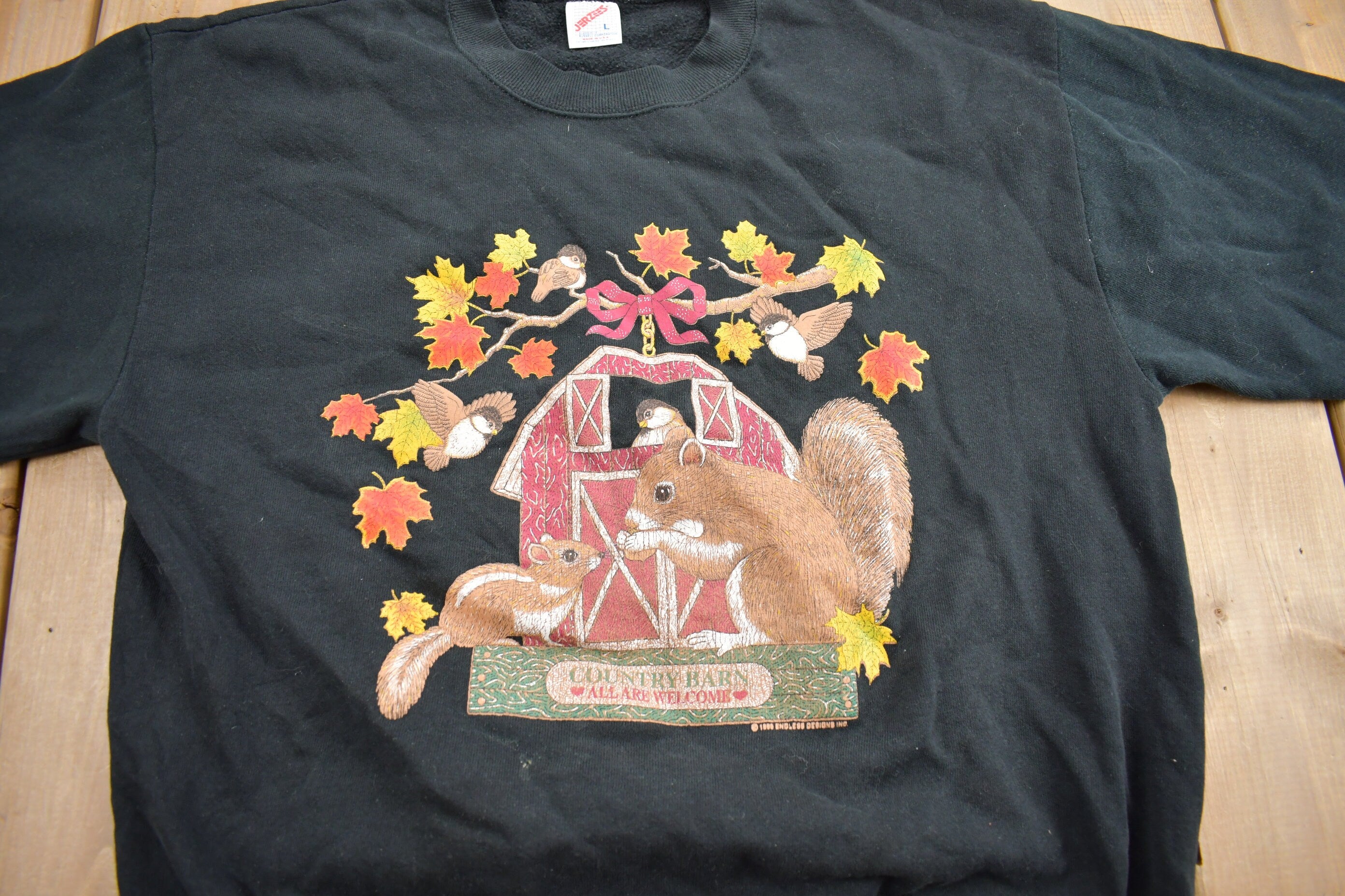 Vintage 1990s Cute Chipmunk Farmhouse Crewneck Sweater