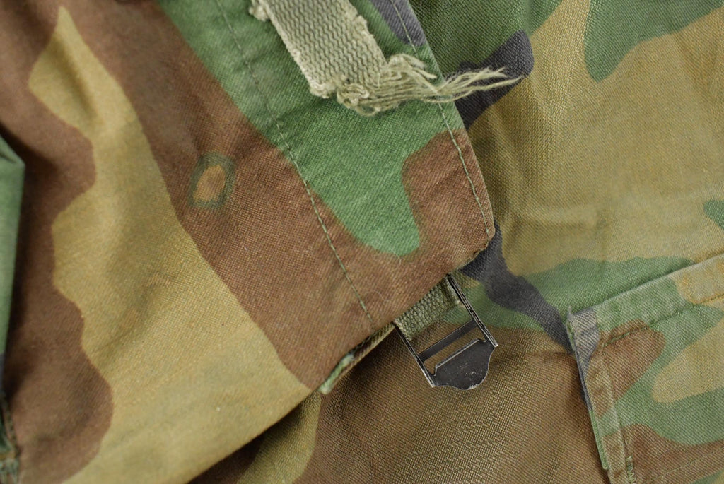 Vintage 1990s Army Woodland Camouflage Cargo Pants Men's Small