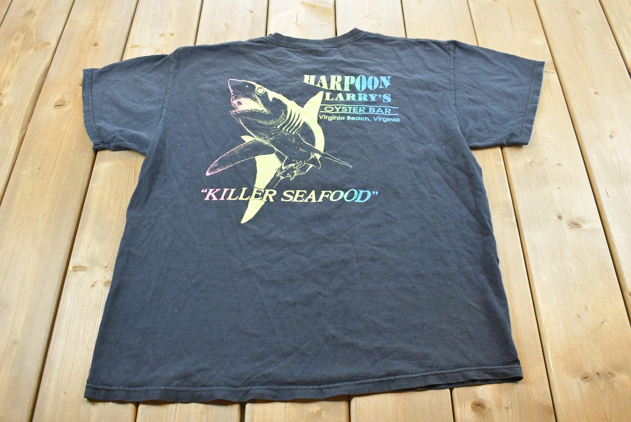 Vintage 1990s Harpoon Larry's Oyster Bar Virginia Beach Souvenir T-Shirt Men's XL  Streetwear  Vacation Tee  Travel T Shirt  Promotional