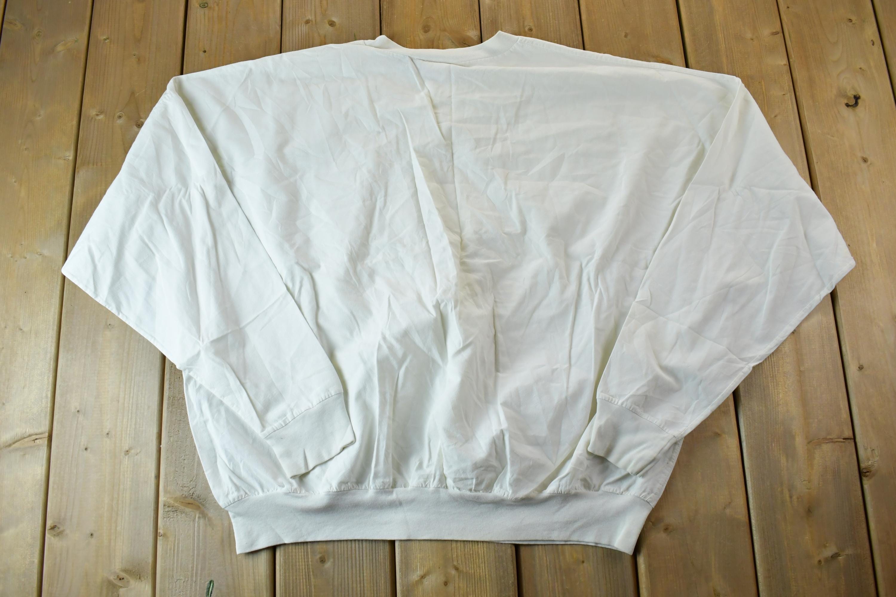 Vintage 1990s Boston Bruins Nutmeg Mills NHL Hockey Crewneck Sweatshirt