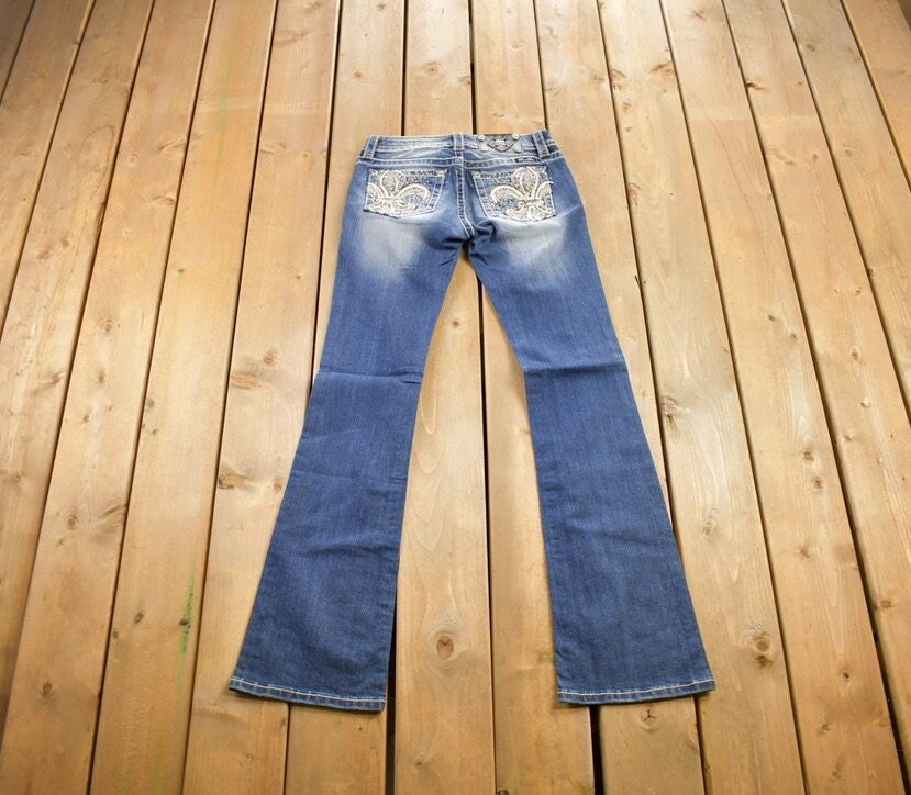 Vintage Y2K Miss Me Bedazzled Low Rise Jeans Size 26x31