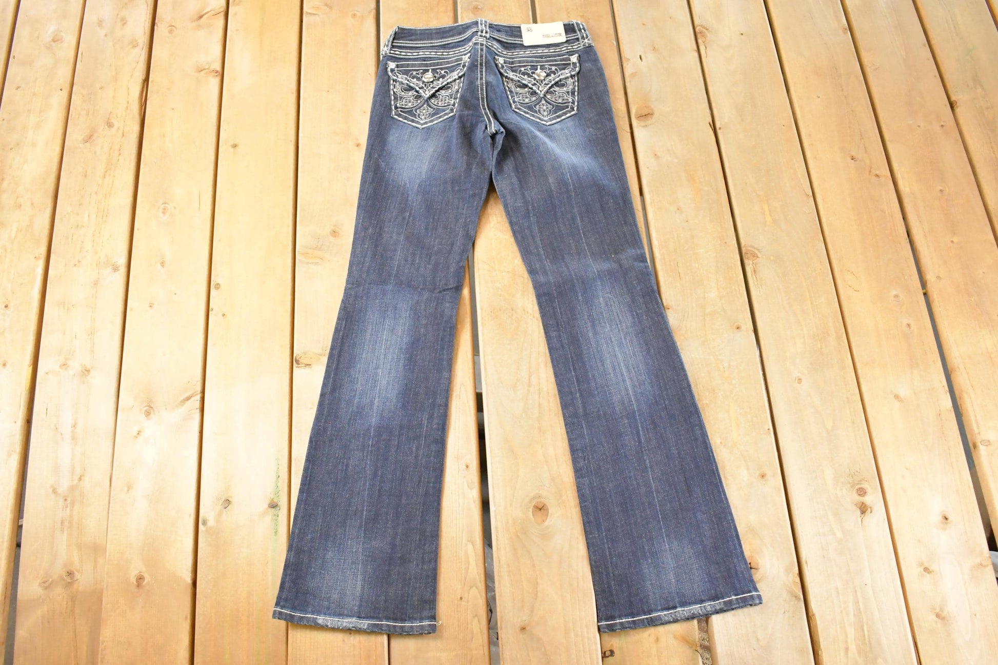 Vintage Deadstock Y2K Grace In LA Bedazzled Bootcut Low Rise Jeans Women's Size 26 x 32