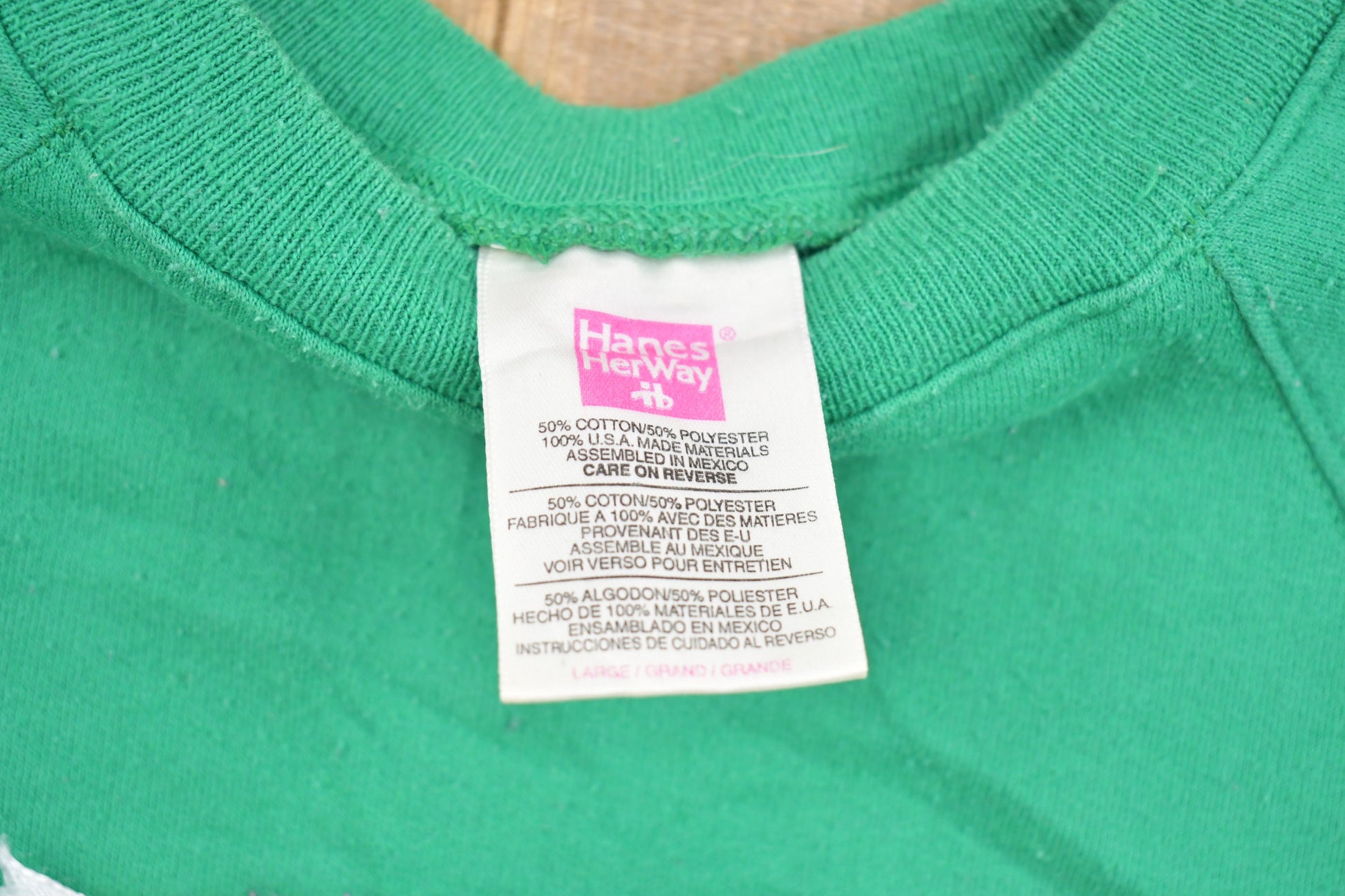 Vintage 1990s Ducks Embroidered Crewneck / 90s Crewneck / Nature / Animals / Vintage Sweatshirt / American Streetwear / Pullover Sweatshirt