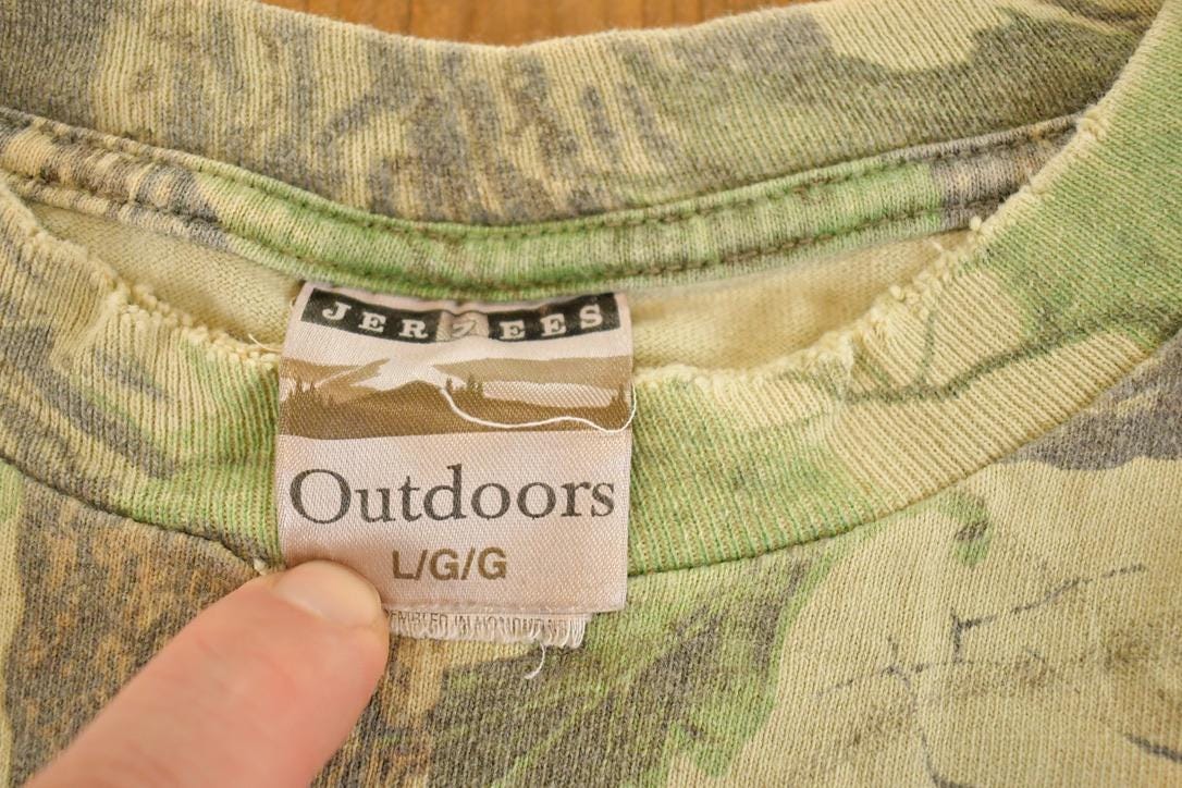 Vintage 1980s Jerzees Outdoors Realtree Camo Crewneck Shirt Men's L