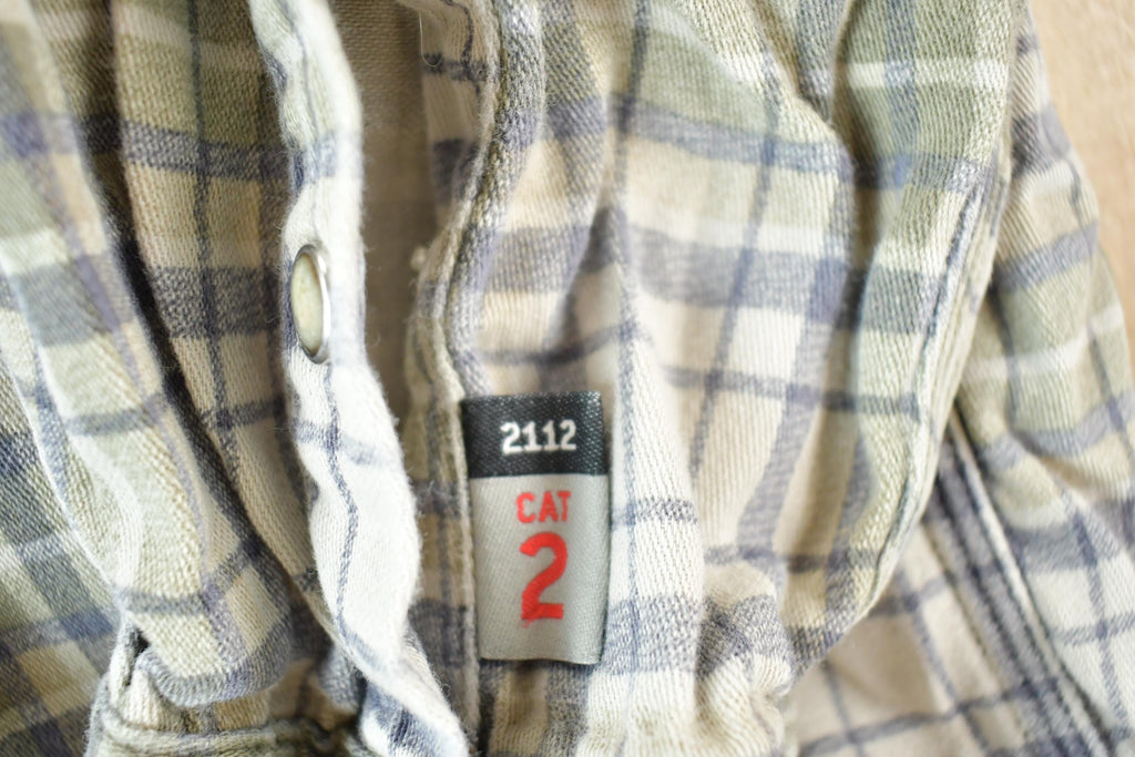 Vintage Y2K Carhartt FR Western Style Plaid Cat 2 Button Up Shirt Men's Large
