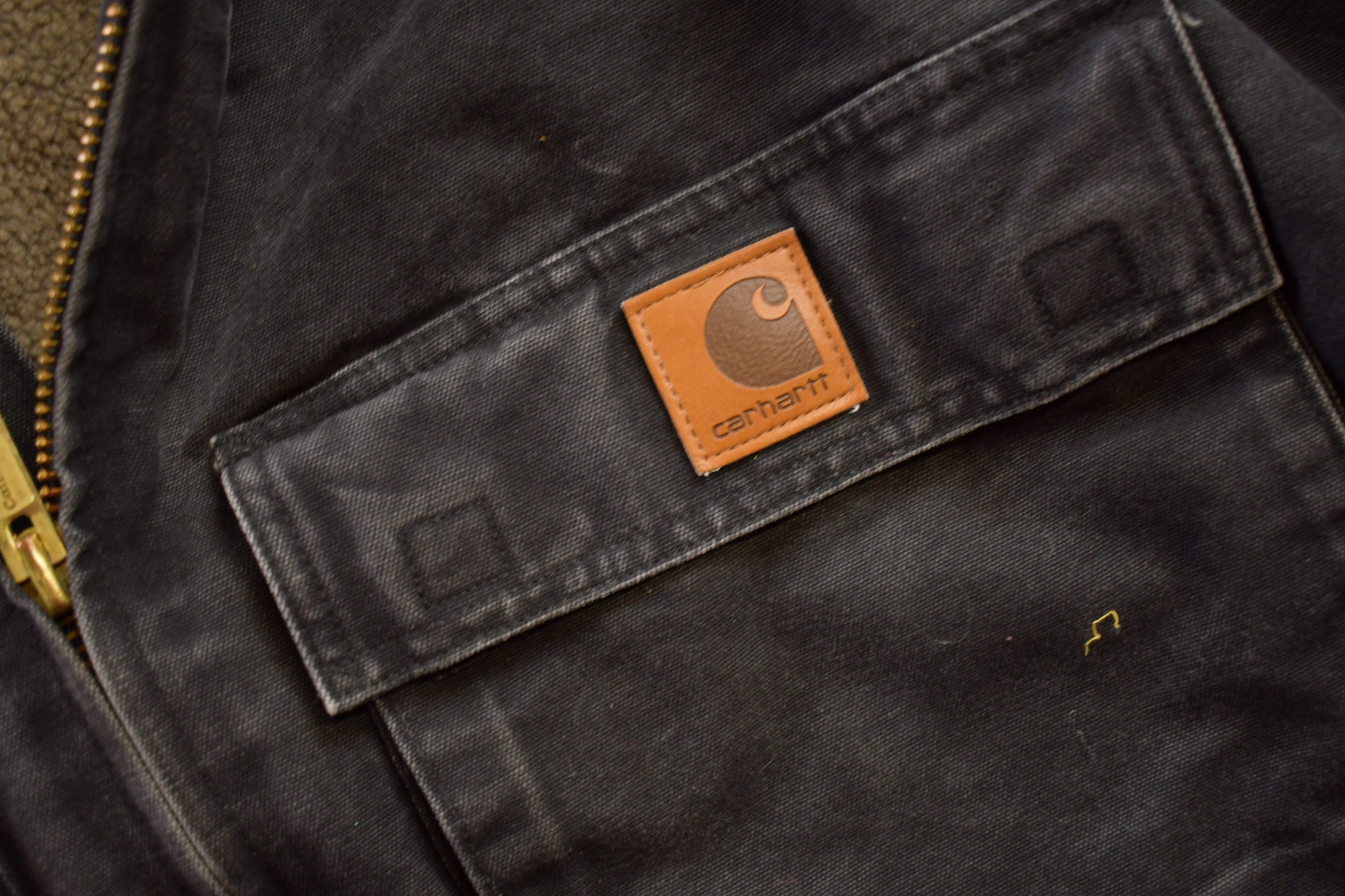 Vintage Y2K Carhartt Sherpa Lined Work Jacket