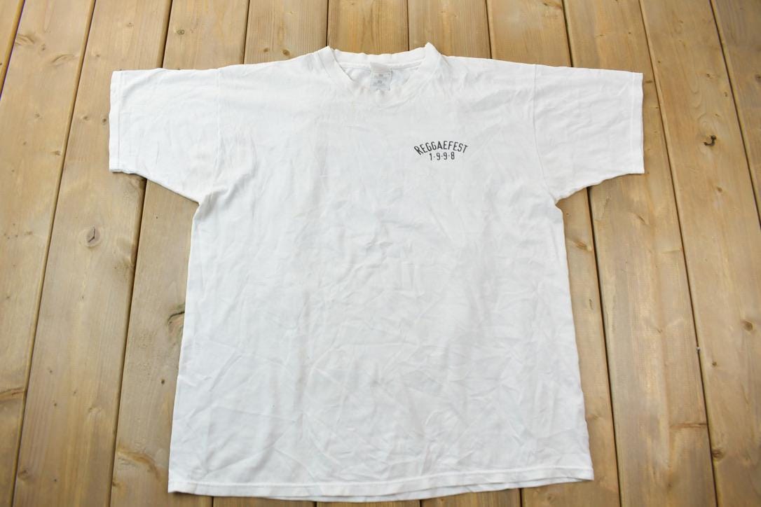 Vintage 1998 Reggaefest Xavier University Graphic T-Shirt