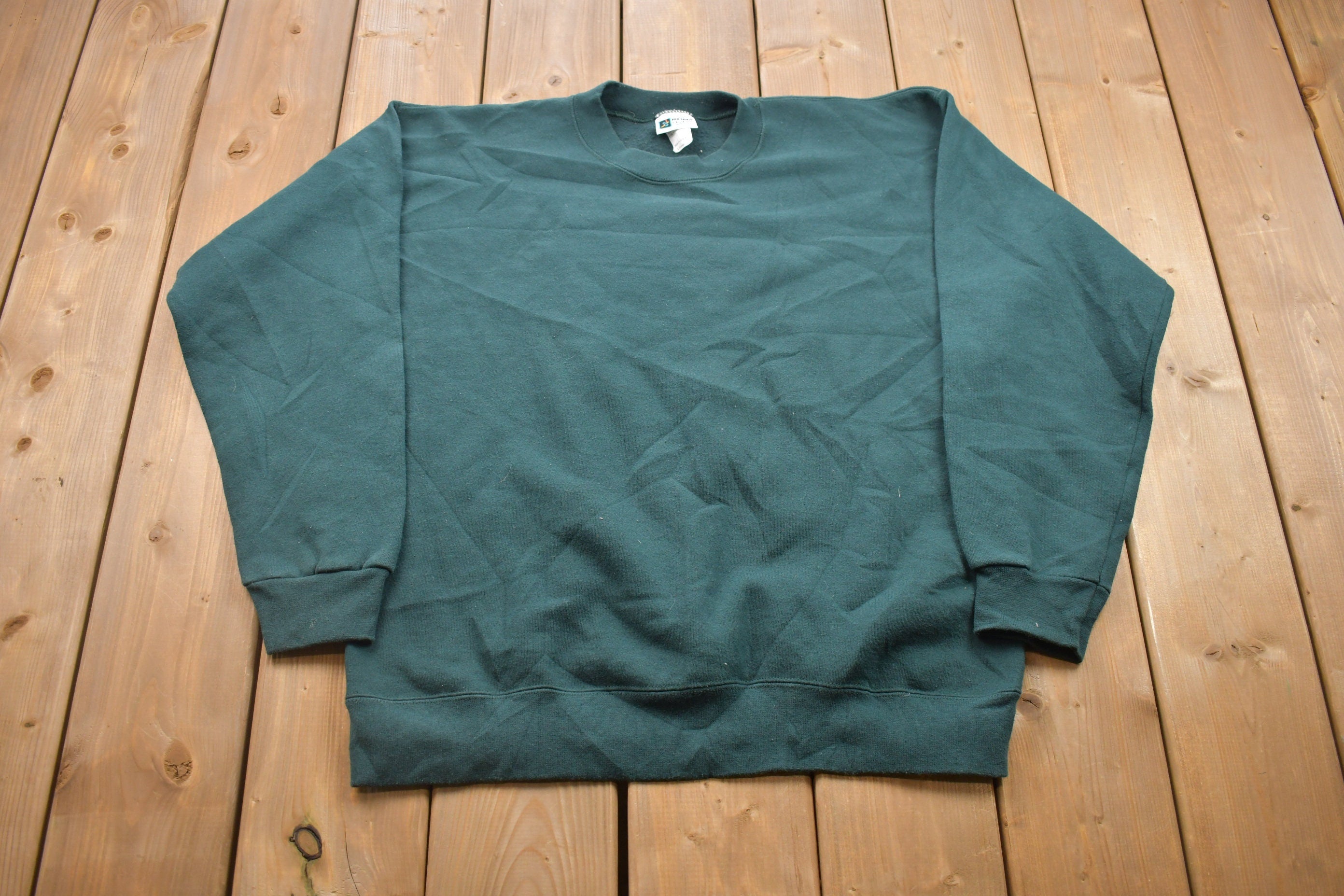 Vintage 1990s Pro Spirit Blank Green Crewneck Sweatshirt