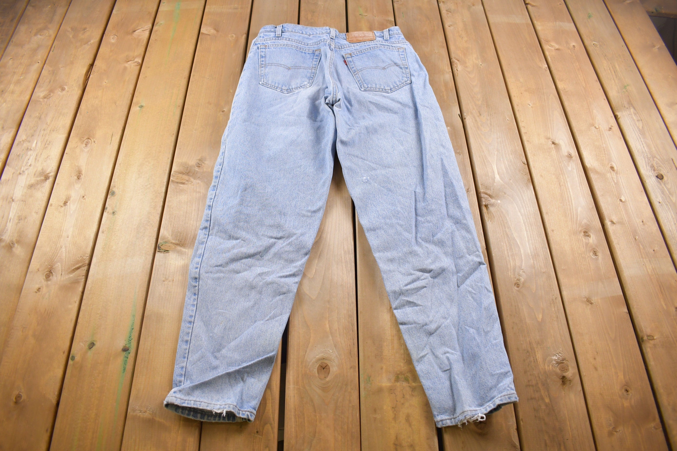 Vintage 1990s Levi's 560 Red Tab Jeans Size 32 x 31