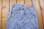 Vintage 1990s Levi's 550 Red Tab Jeans Size 30 x 32