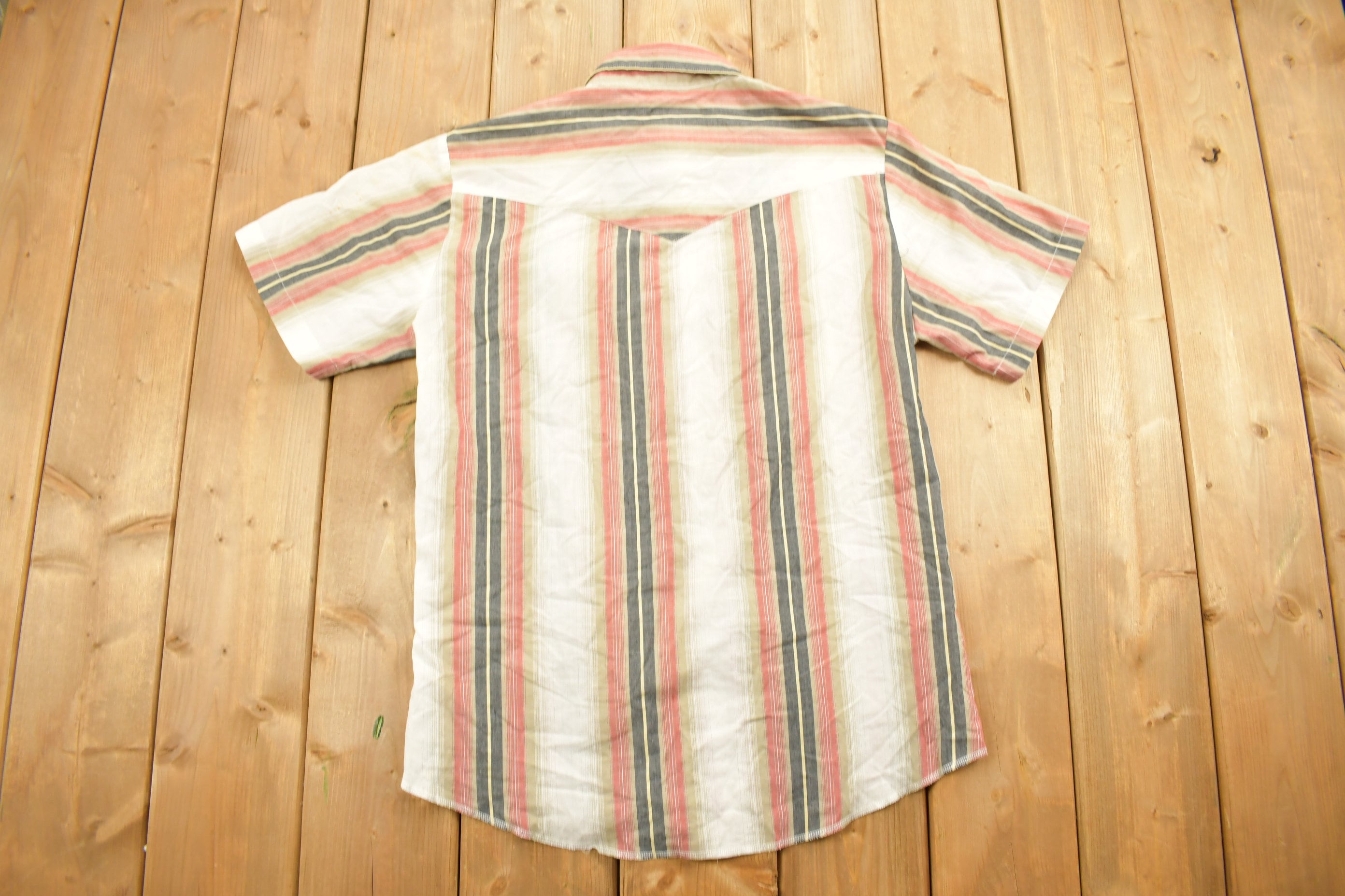 Vintage 1990s Wrangler Western Button Up Shirt