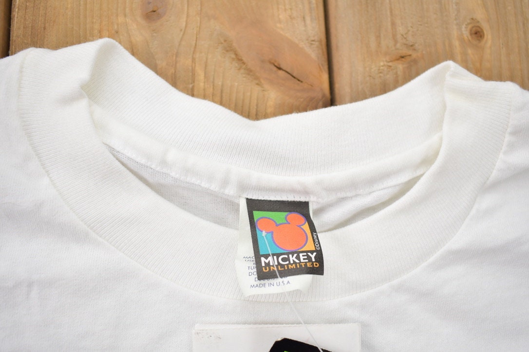 Vintage 1990s Mickey Unlimted Mickey Mouse Gym Graphic T-Shirt