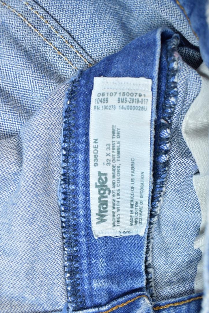 Vintage 1980s Wrangler Denim Jeans Size 32 x 33 Made In USA
