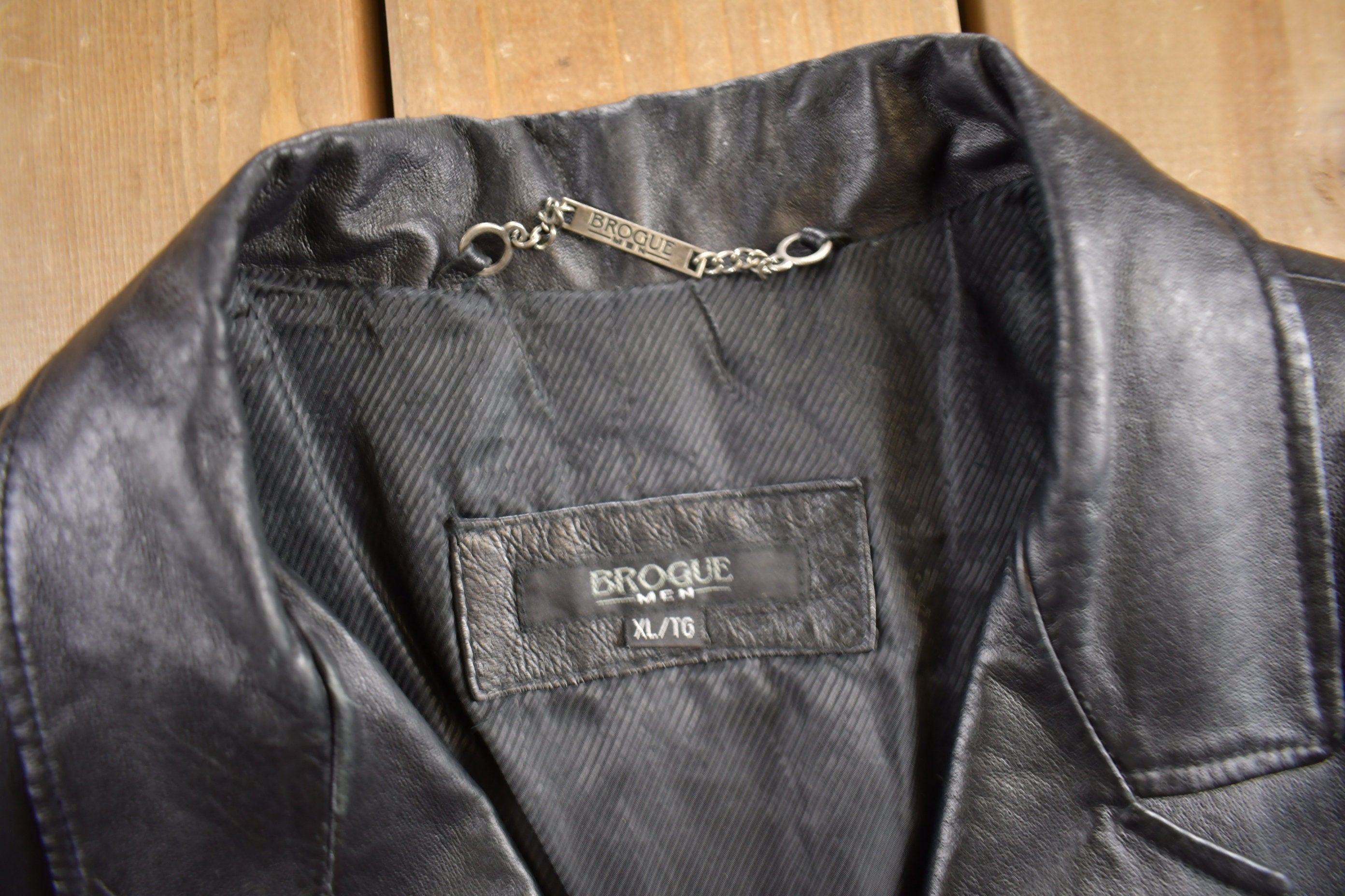 Vintage 1990s Brouge Men Leather Jacket
