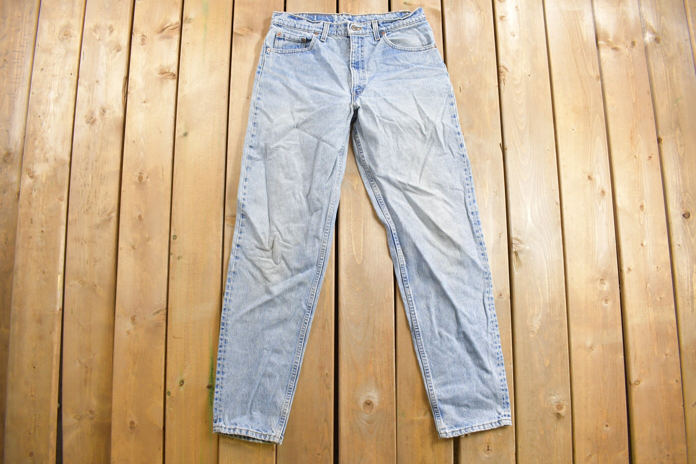 Vintage 1990s Levi's 550 Red Tab Denim Jeans Size 32 x 32