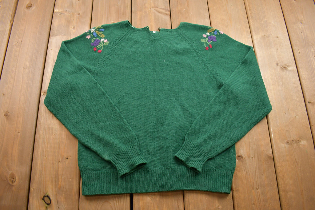 Vintage 1987s Floral Knit Crewneck Sweatshirt /