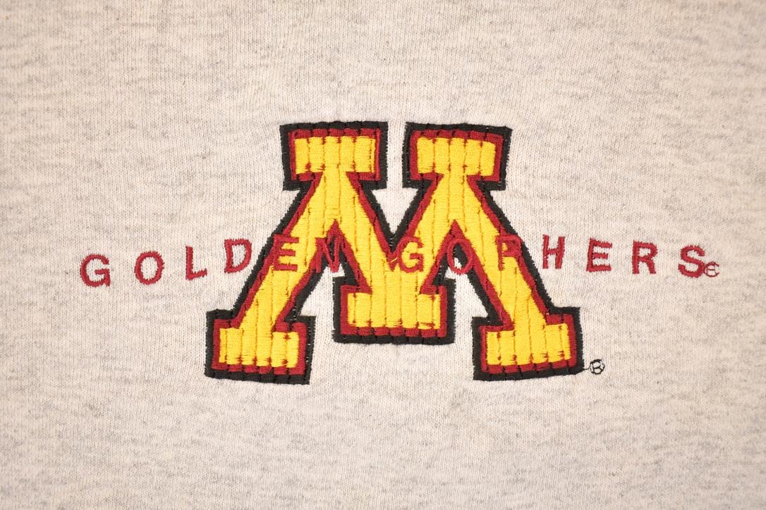 Vintage 1990s Minnesota Golden Gophers Graphic Print Crewneck Sweatshirt Women's XXL
