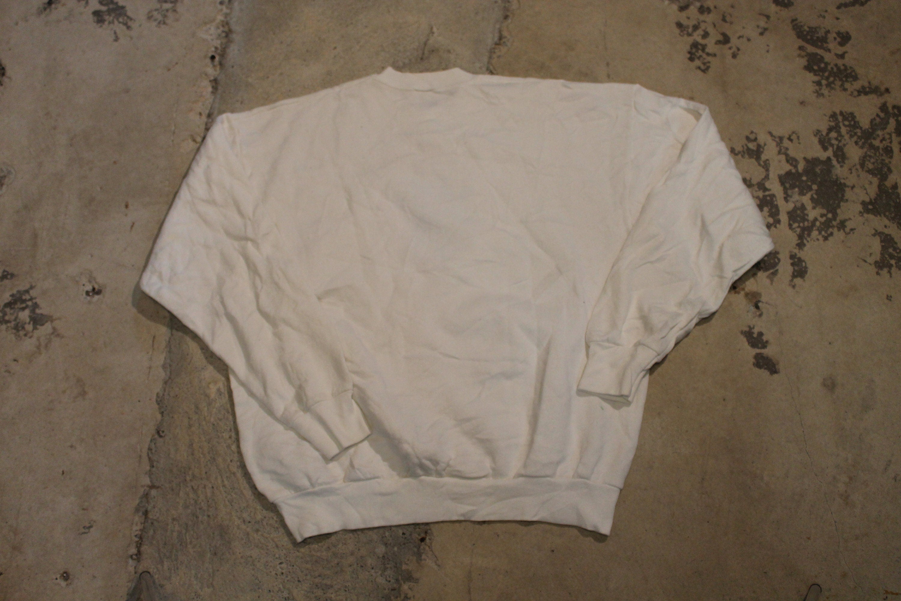 Vintage 1995 Angel Graphic Religious Crewneck Sweatshirt