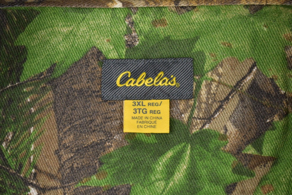 Vintage 1990s Real Tree Camo Button Up Shirt