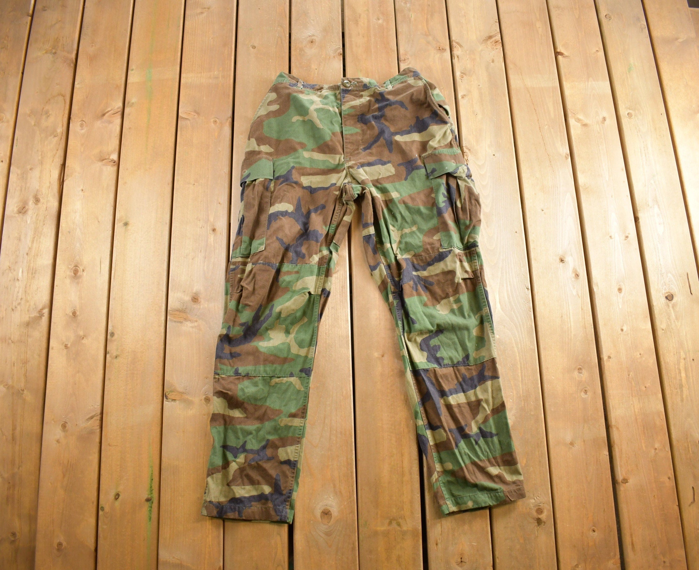 Vintage 1990s Army Woodland Camouflage Cargo Pants Size 34x29