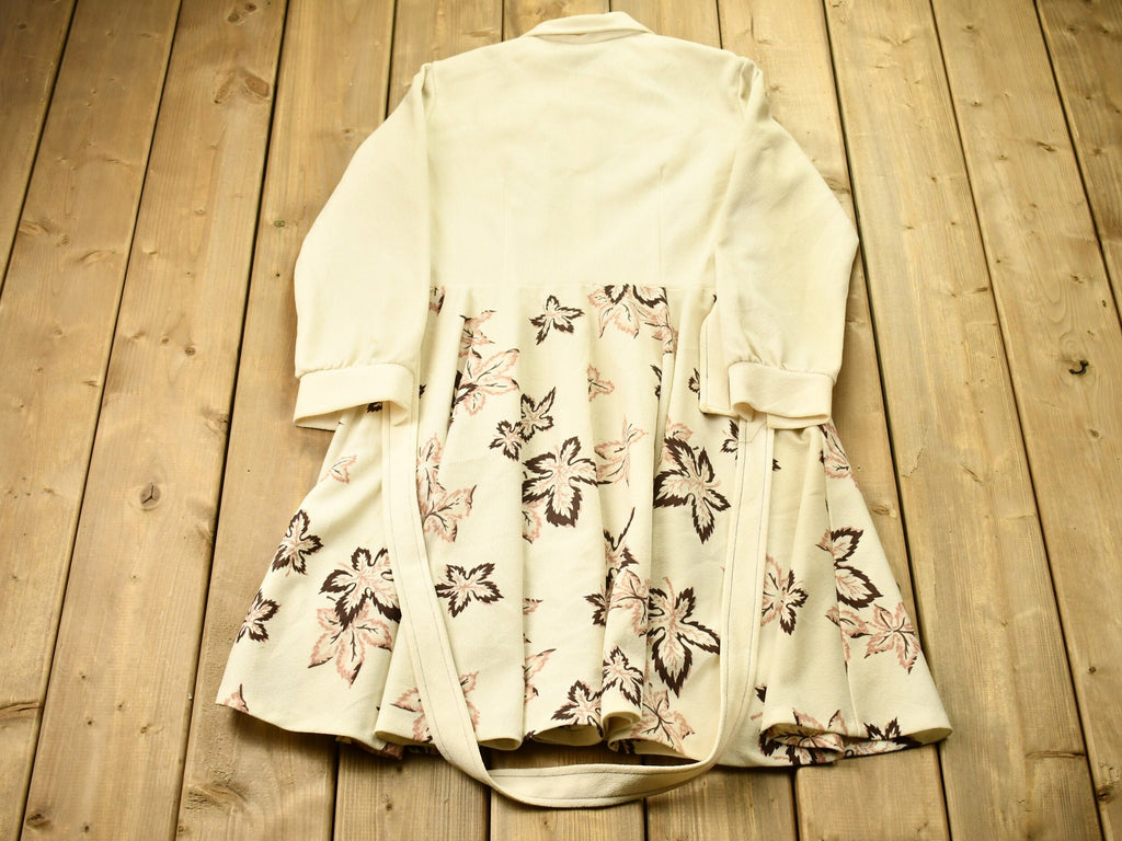 Vintage 1970s Floral Dress