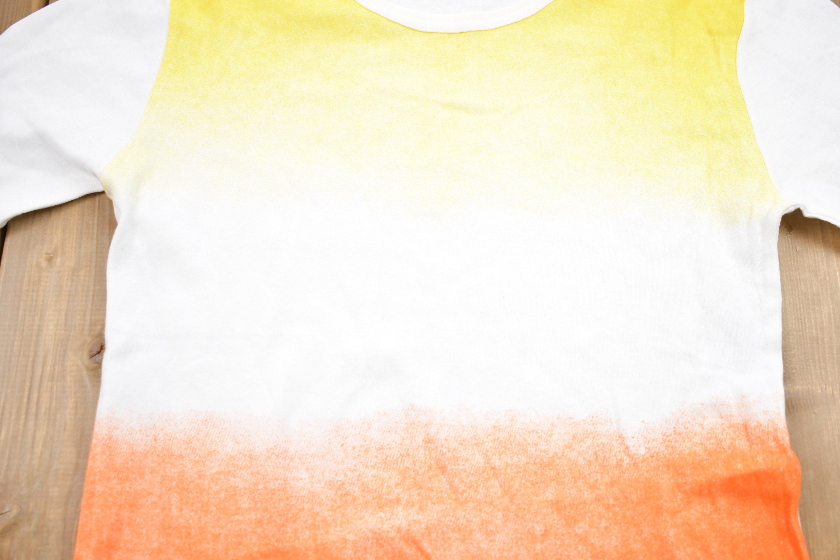 Vintage 1970s Contrast Faded Graphic T-Shirt