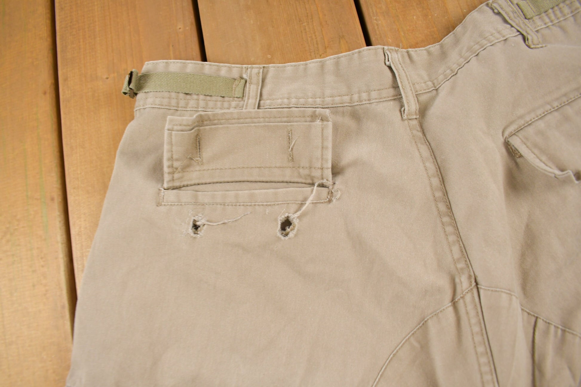 Vintage 1990s Military Style Beige Cargo Pants Size 36 x 30