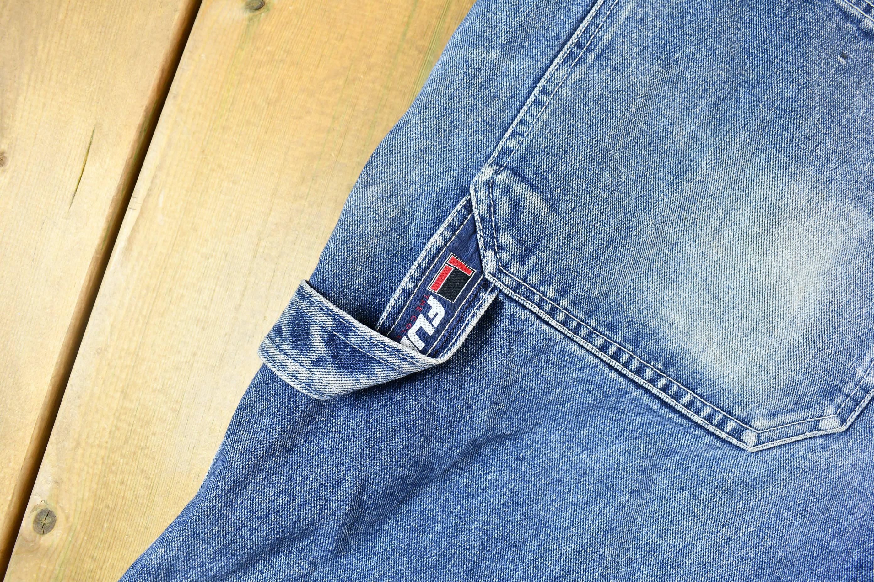 Vintage Y2K Oversized FUBU Jean Shorts Size 44 x 14