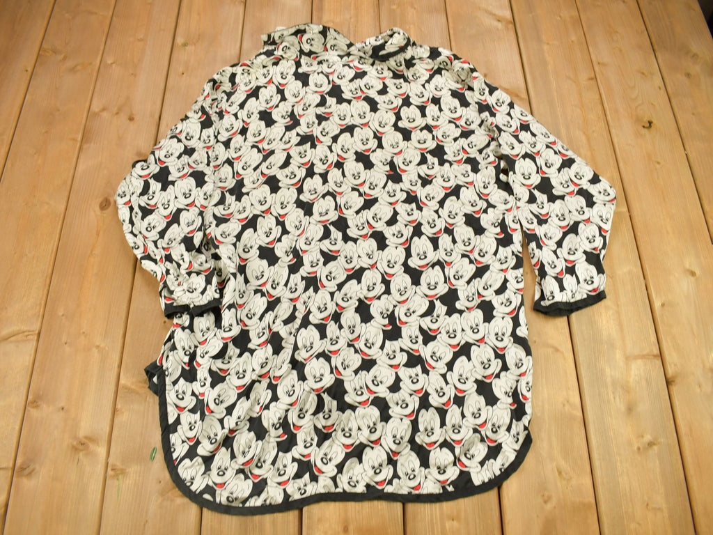 Vintage 1990s Mickey Inc. Mickey Mouse All Over Print Button Up Shirt