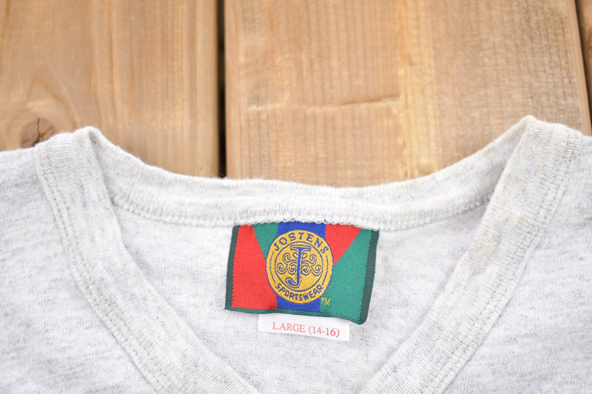 Vintage 1990s Kids Cleveland Browns NFL Graphic T-Shirt / Graphic / 80s / 90s / Streetwear / Retro Style / Single Stitch / Made In USA