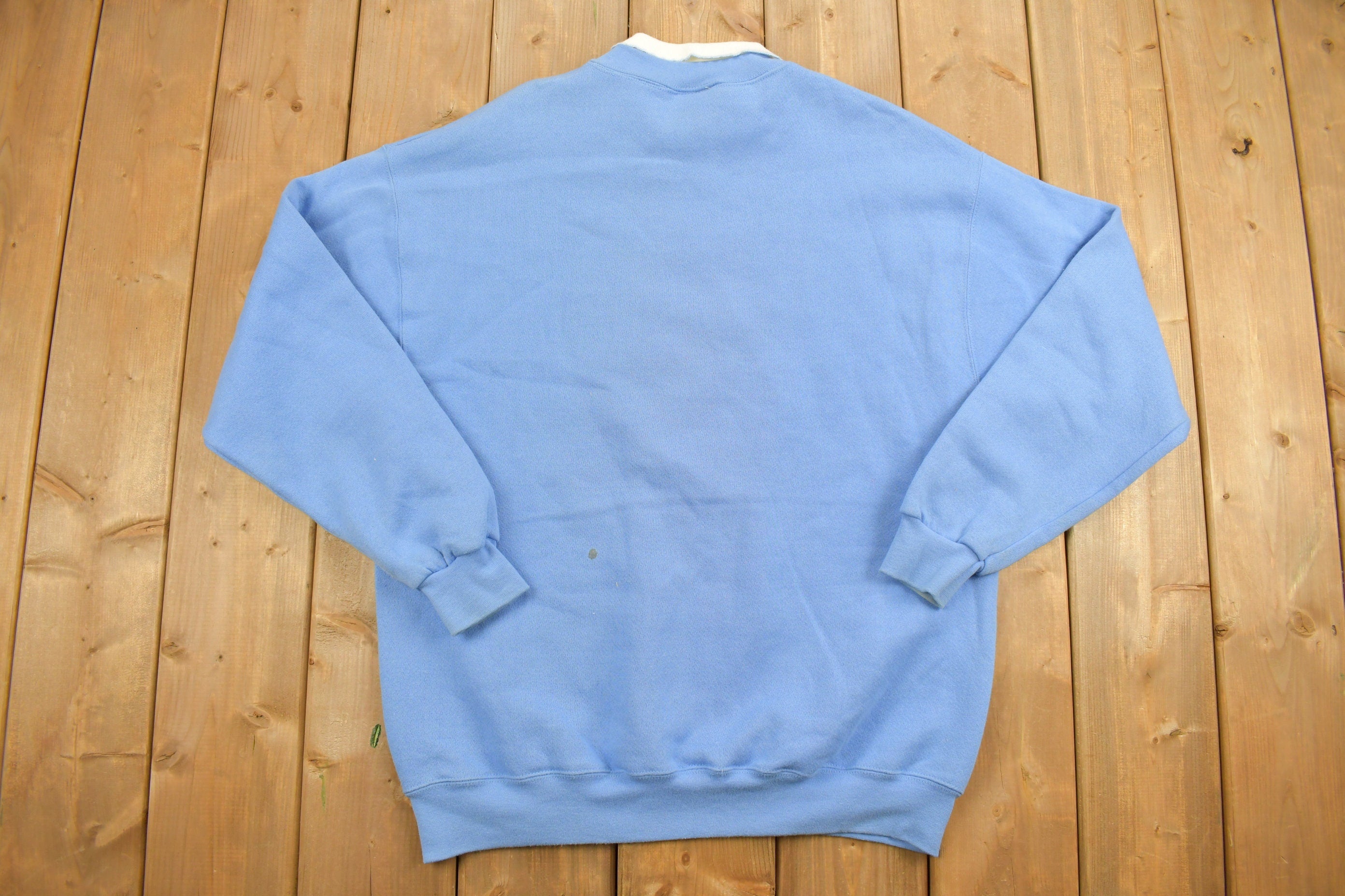 Vintage 1990s Alaska Collared Crewneck Sweatshirt