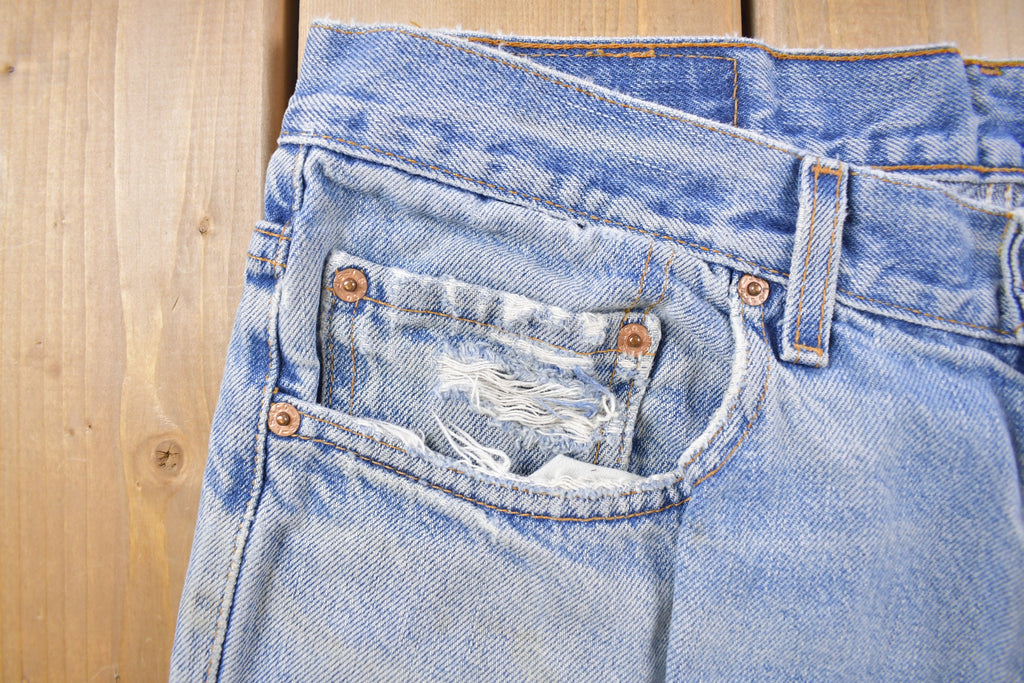 Vintage 1990s Levi's 550 Red Blank Tab Denim Jeans Size 32 x 29