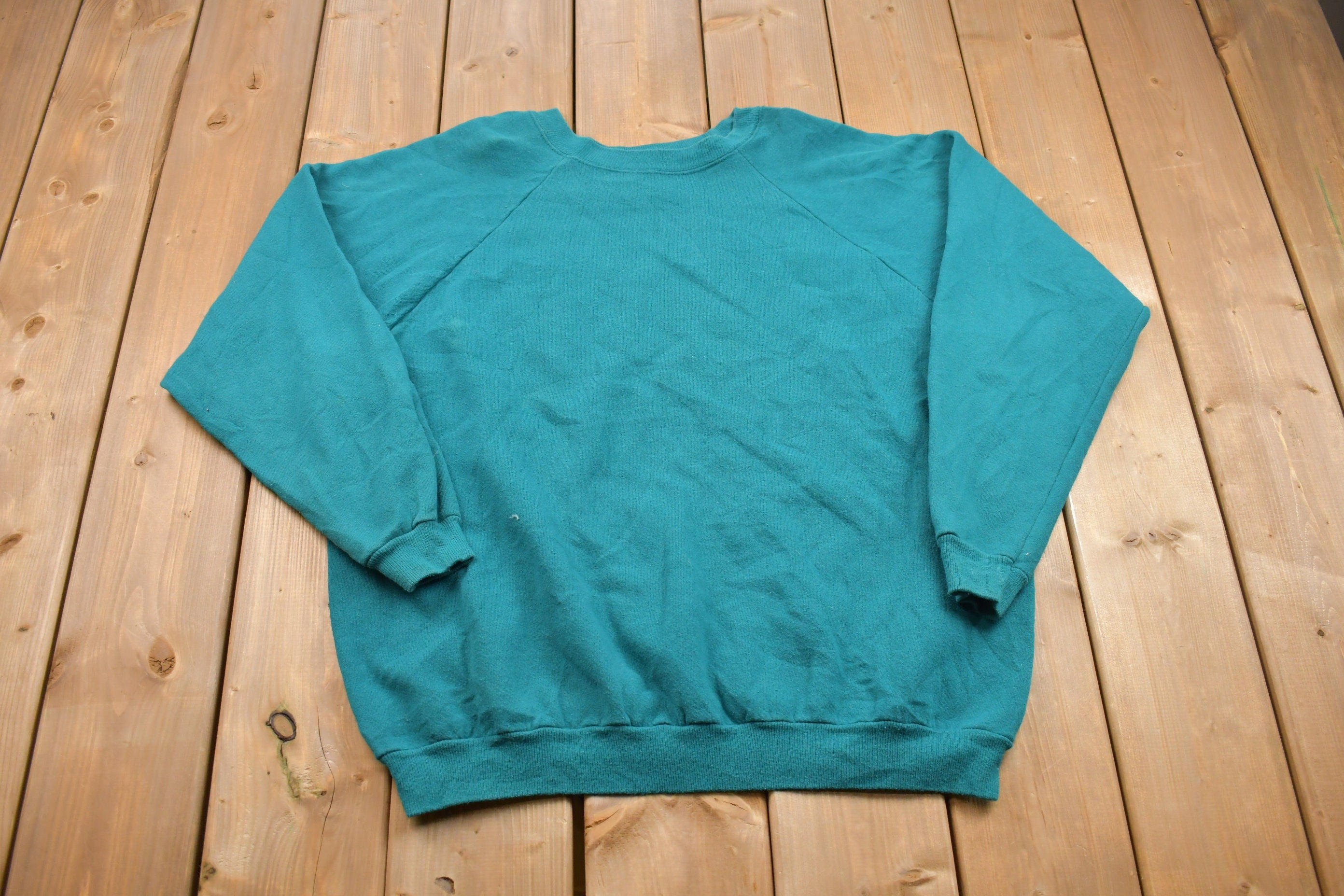 Vintage 1980s Hanes Blank Raglan Crewneck Sweatshirt