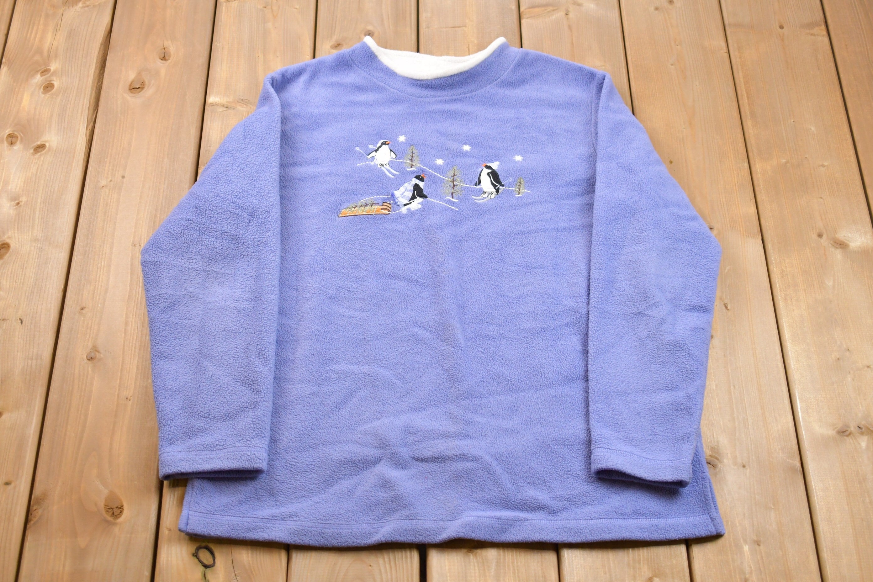 Vintage 1990s Cute Playful Penguins Fleece Sweater