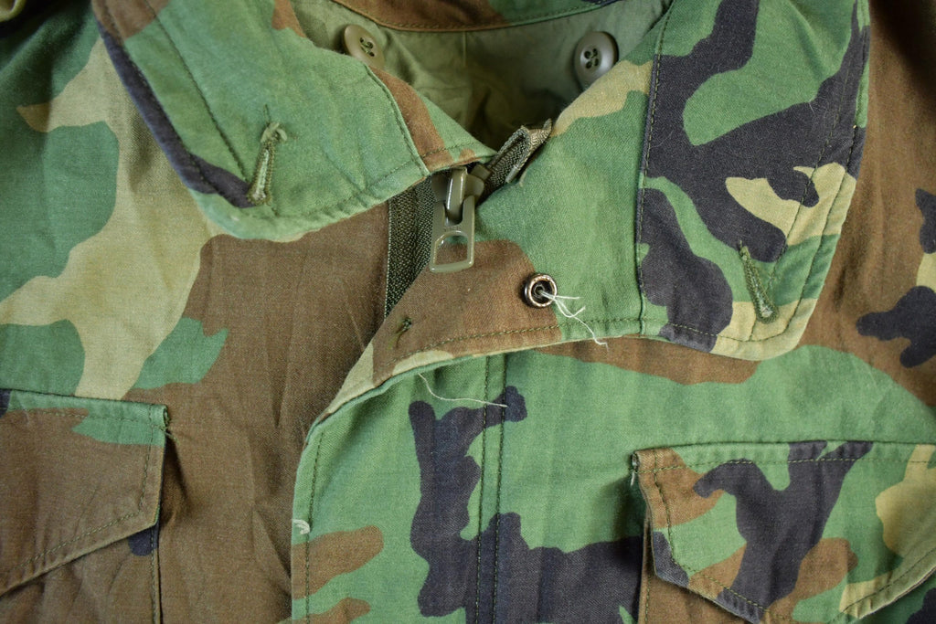 Vintage 1993 Army Woodland Camo Cold Weather Military Field Jacket Men's Large