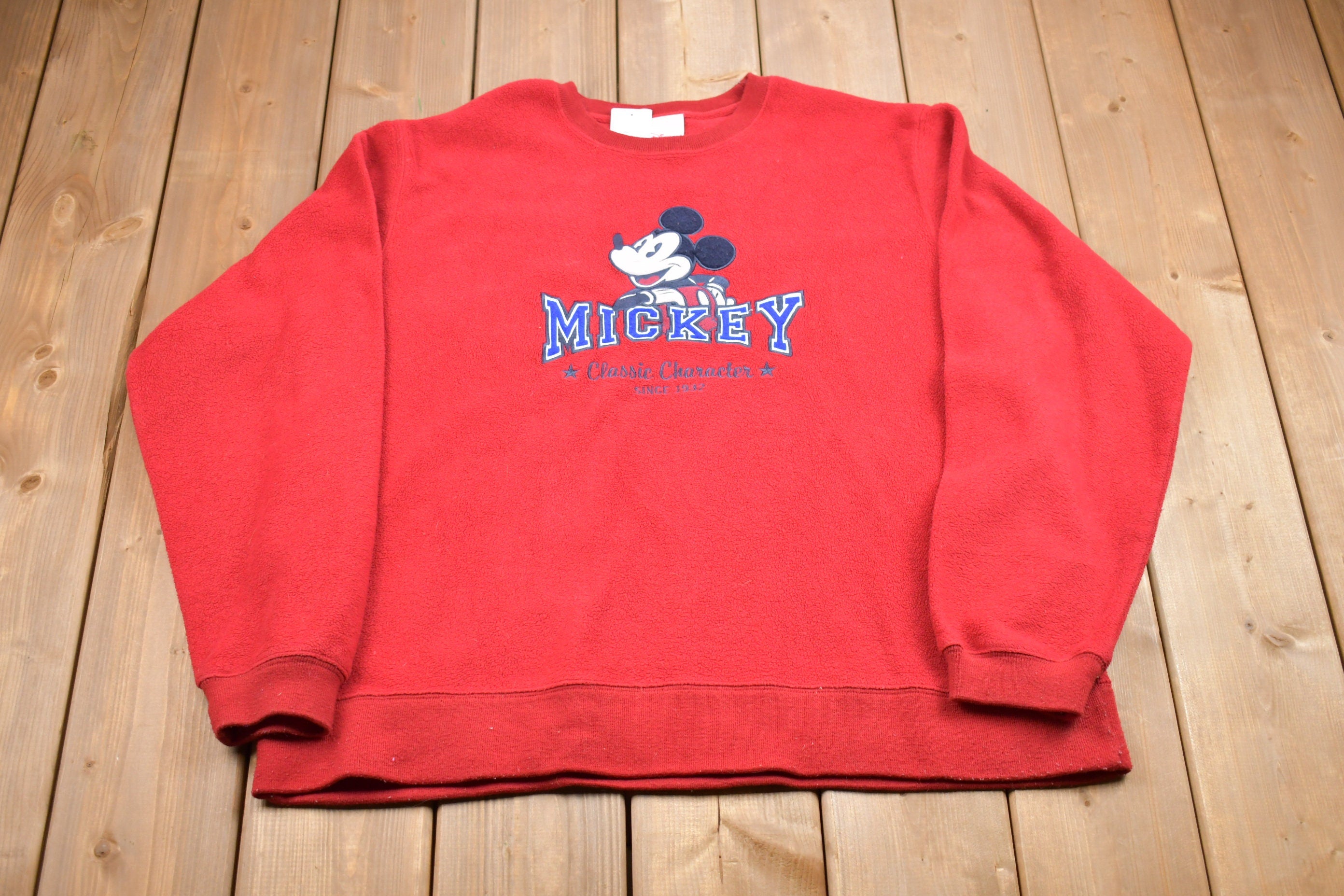 Vintage 1990s Mickey Mouse Disney Embroidered Crewneck