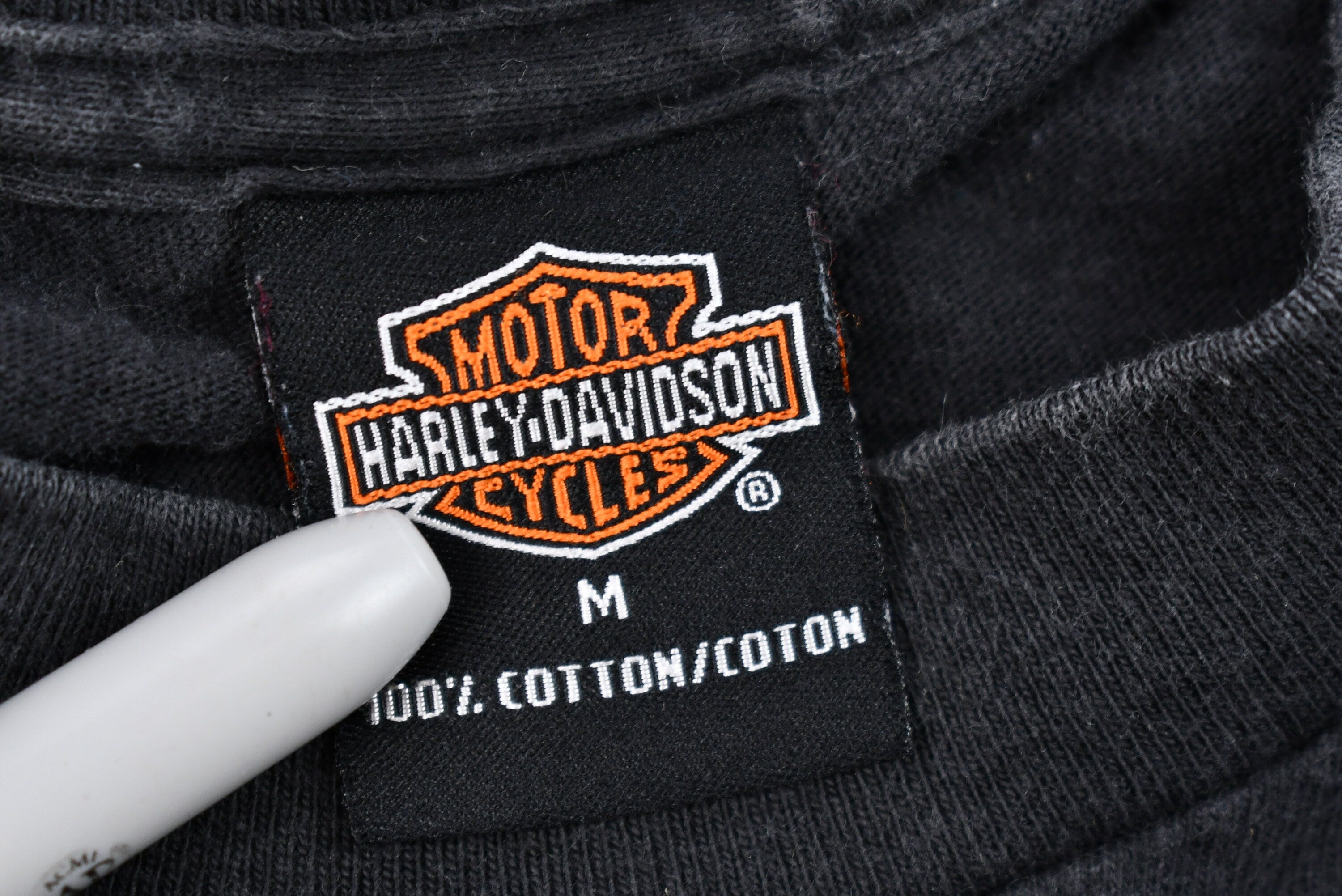 Vintage 2000 Harley Davidson Motorcycles of Tucson Arizona Graphic T-Shirt